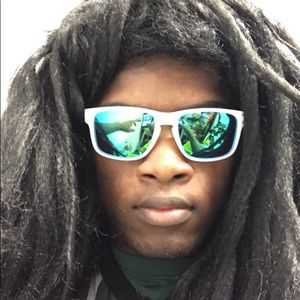 Meet your Posher, Johnny